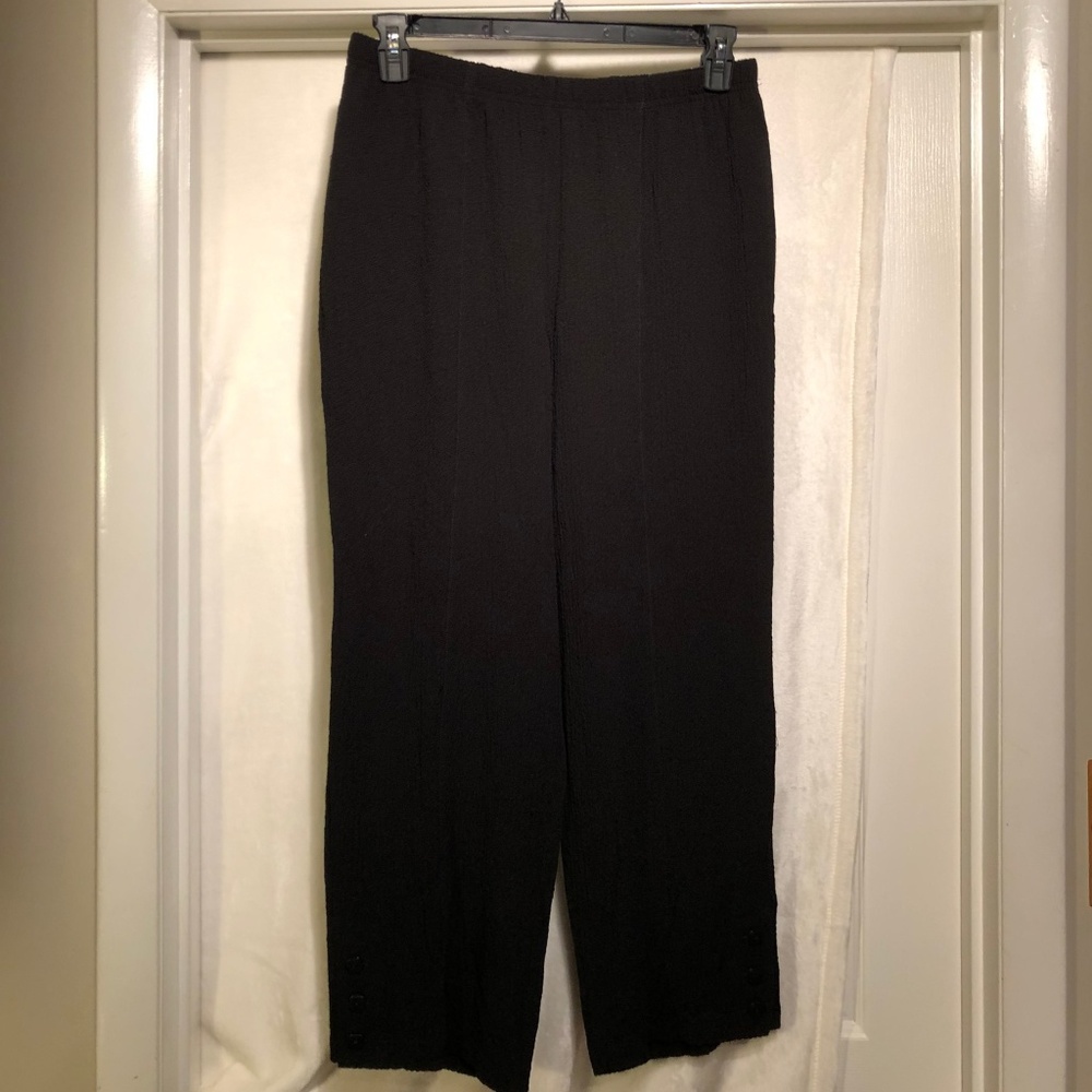 NWT Alfred Dunner  Black  Pants with 3 buttons